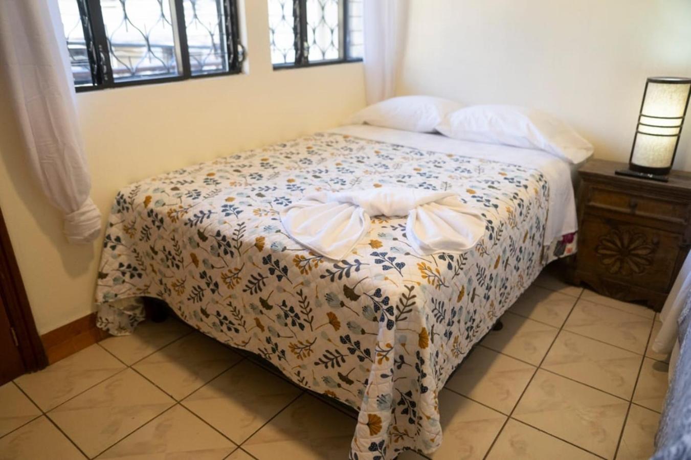 Hotel Los Manantiales Панахачел Екстериор снимка